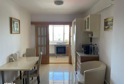 Apartament cu 4 camere în Central - 2