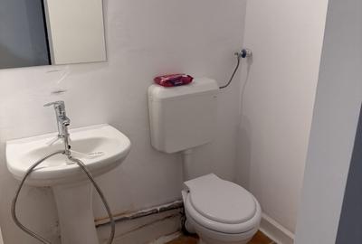 Garsonieră decomandată în Titan - 1