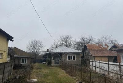 Casă cu 5 camere cu Teren 5500 Mp în Dărmănești - 6