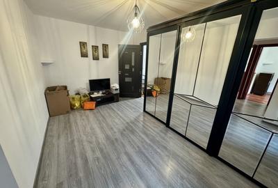 Apartament 3 camere etajul 2 - 3