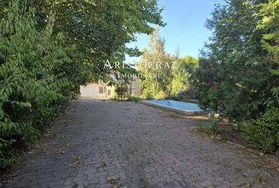 Casă cu 5 camere cu Teren 1000 Mp în Corbeanca - 2