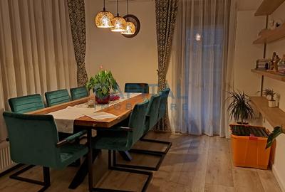 Casa frumoasa, strada privata asfaltata, panorama superba Casa frumoasa, strada privata asfaltata, panorama superba - 6