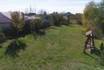 Casă / Vila de Vanzare - 3