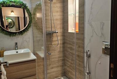 3 camere 105 mp + terasă 36 mp | Parcare inclusă | 950 € | Comision 0% - 4