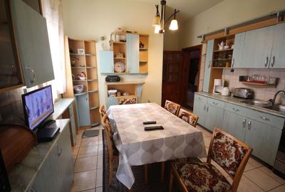 Casă individuală cu 5 camere cu Canalizare în Mehala - 10