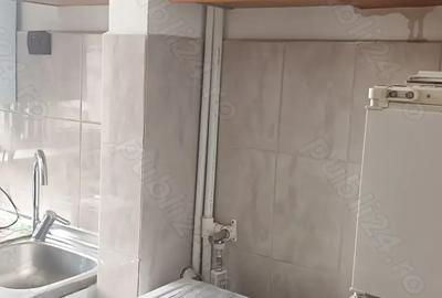 Proprietar inchiriez apartament doua camere decomandate centru - 2