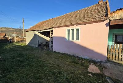 Casă cu 6 camere cu Teren 1400 Mp în Chitid - 5