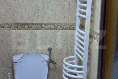 Casă cu 4 camere cu Teren 670 Mp în Central - 8