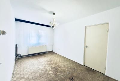 Apartament cu 2 camere circular în Florilor - 3