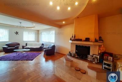 Vila cu 7 camere de vanzare in Lipanesti, 397.3 mp #16082 - 5