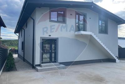 Spatiu comercial de 396 mp de vanzare - 2