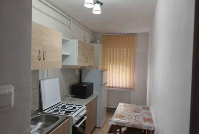 Garsonieră decomandată în Central - 6