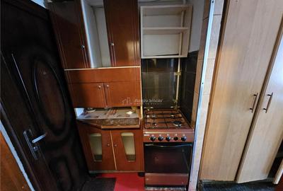 Garsonieră decomandată în Central - 10