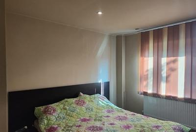 3 camere pretabil spatiu comercial, cartier 9 mai - 2