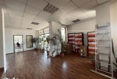 Apartament cu 4 camere în Florești - 2