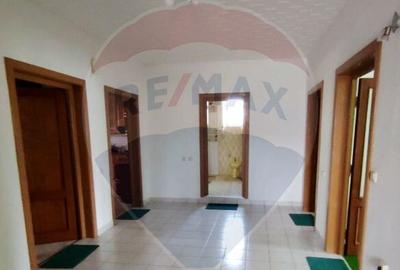 Casa in Bazna ideala pentru relaxare sau investi?i... - 25