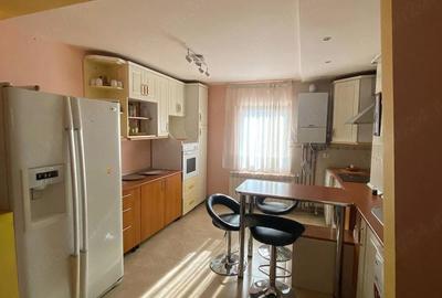 Apartament cu 3 camere decomandat în Central - 6