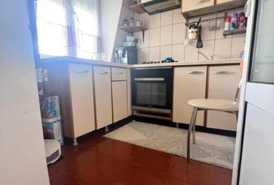 Apartament 4 camere decomandat cu scara interioara, Zona Sar - 17