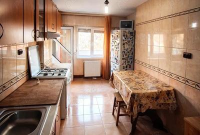 Apartament 4 camere 77,48 mp intabulat Str. Decebal, Bl. J, Draga?ani, Valcea - 1