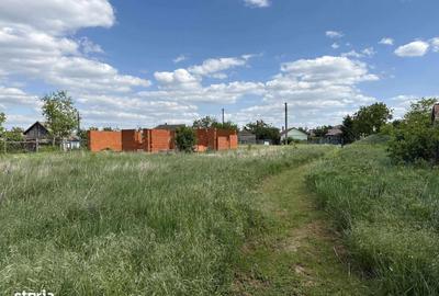 Spațiu comercial, în Leș - 7