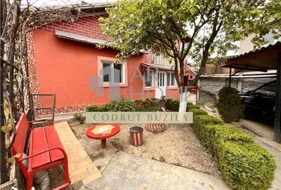 Casă cu 5 camere decomandat cu Teren 287 Mp în Târgșoru Vechi - 1