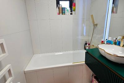 Închiriez apartm 2 camere Blvd CFR - 4