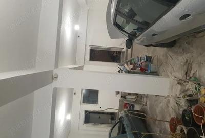 Inchiriez spa?iu comercial zona centrala - 1