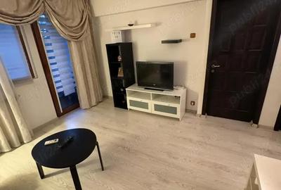 Apartament cu 2 camere semidecomandat în Tineretului