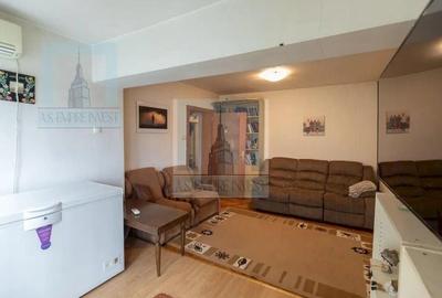 Apartament cu 4 camere decomandat, mobilat în Centrul Civic