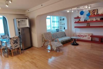 Inchiriez apartament 2 camere Port. - 4