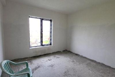 Casă cu 5 camere cu Teren 532 Mp în Central - 1