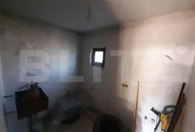 Casă cu 5 camere cu Teren 700 Mp în Viișoara - 9