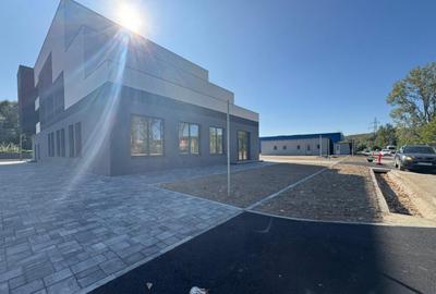 Cladire moderna P+2 cu parcare proprie - str. Tineretului - 6