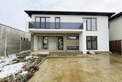 Casă cu Teren 586 Mp în Slătioara - 14