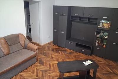 Apartament cu 2 camere semidecomandat în Podul de Piatră - 4