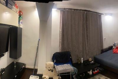 Garsonieră decomandată în Central - 7