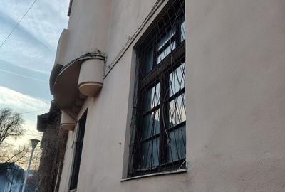 Casă individuală cu 12 camere cu Teren 160 Mp în Dorobanți - 5