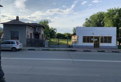 Teren de 1500 mp, în Central - 2