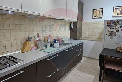 De vanzare - Apartament cu 3 camere in zona Doamna Ghica De vanzare - Apartament cu 3 camere in zona Doamna Ghica - 4