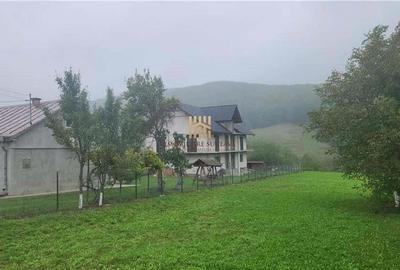 Casă cu 8 camere cu Teren 147 Mp în Pătrăuți - 6