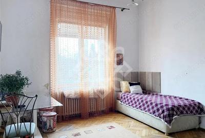 Casă cu 4 camere cu Teren 586 Mp în Central - 6