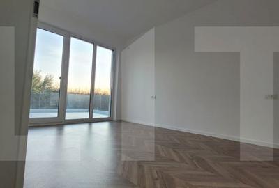 Casă cu 5 camere cu Teren 300 Mp în Merghindeal - 12