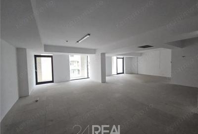 Spațiu comercial, în Eminescu - 13