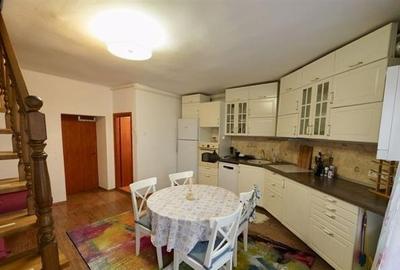 Apartament cu 5 camere decomandat, mobilat în Centrul Istoric - 11