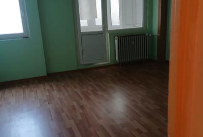 Apartament decomandat în Central - 3