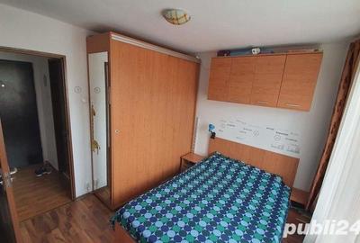 Apartament cu 2 camere decomandat în Titan