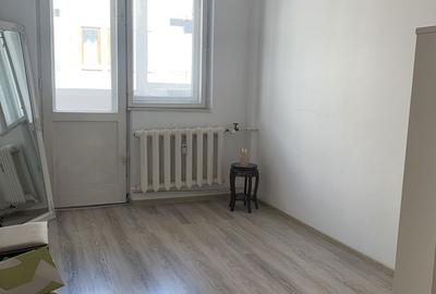 Apartament cu 3 camere decomandat, mobilat în Tomis Mall - 7