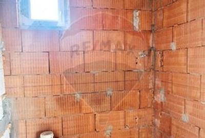 Casă individuală cu 4 camere cu Canalizare în Șofronea - 11