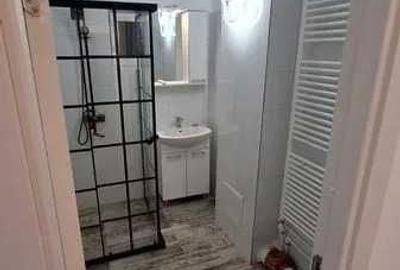 Spațiu comercial, de 55 mp, în Central - 3