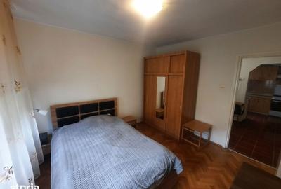 Apartament cu 3 camere decomandat în Burdea - 8